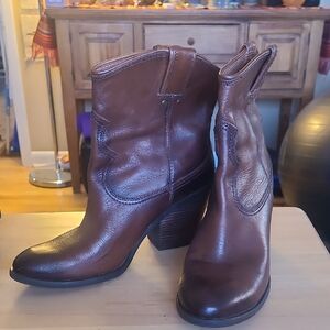 Lucky Brand Chestnut Heeled Boots